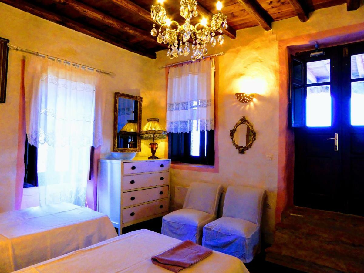 Villa Via Savoia Gourna المظهر الخارجي الصورة
